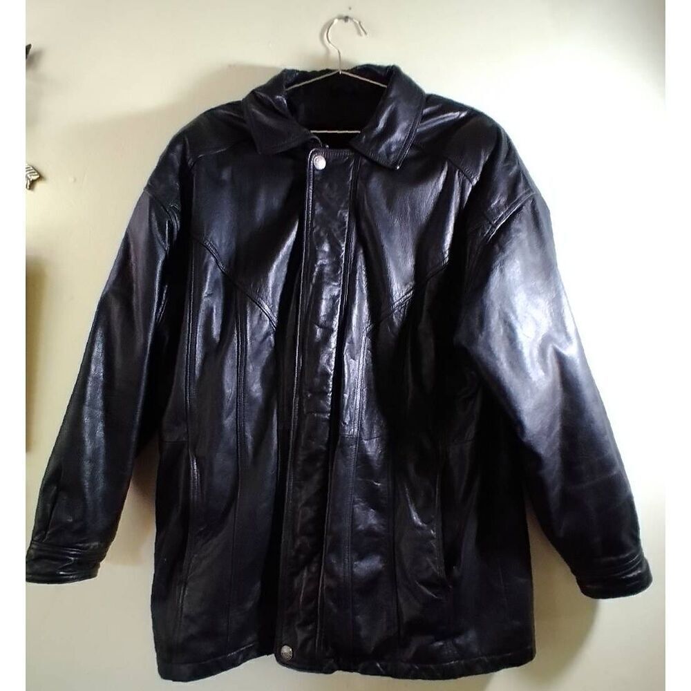 Wilson's Leather Coat Size Medium Black Bottom Button Need Fix